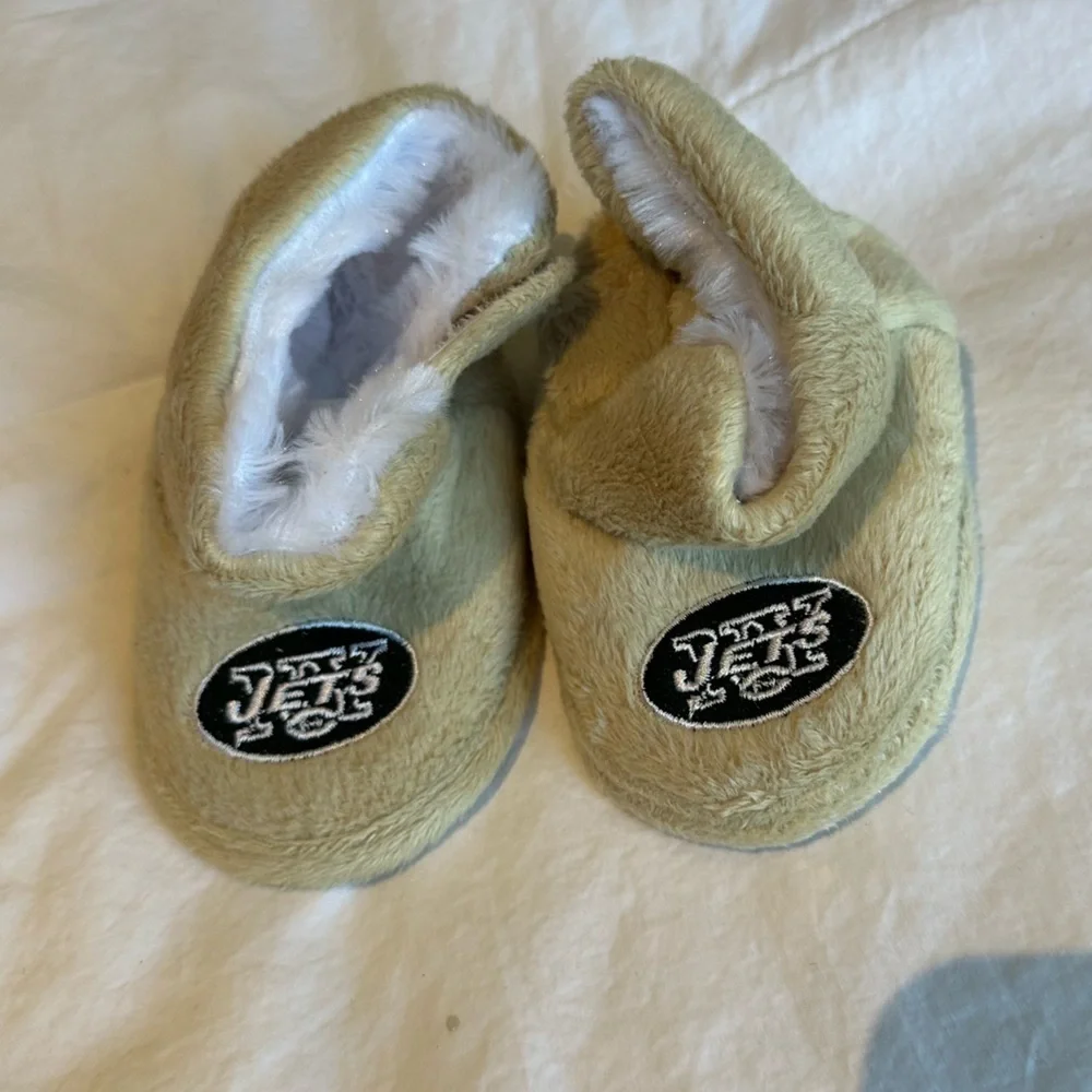 Baby NY Jets booties 6-9M